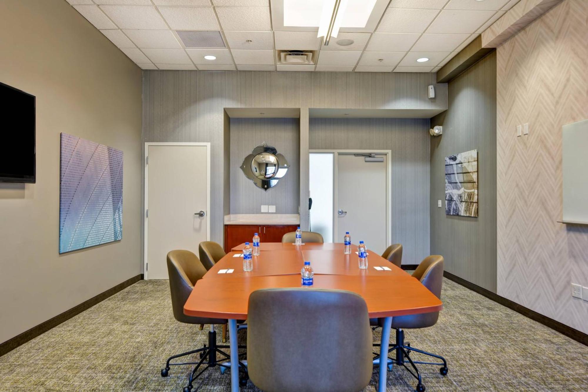 Springhill Suites By Marriott Cincinnati Midtown Bagian luar foto