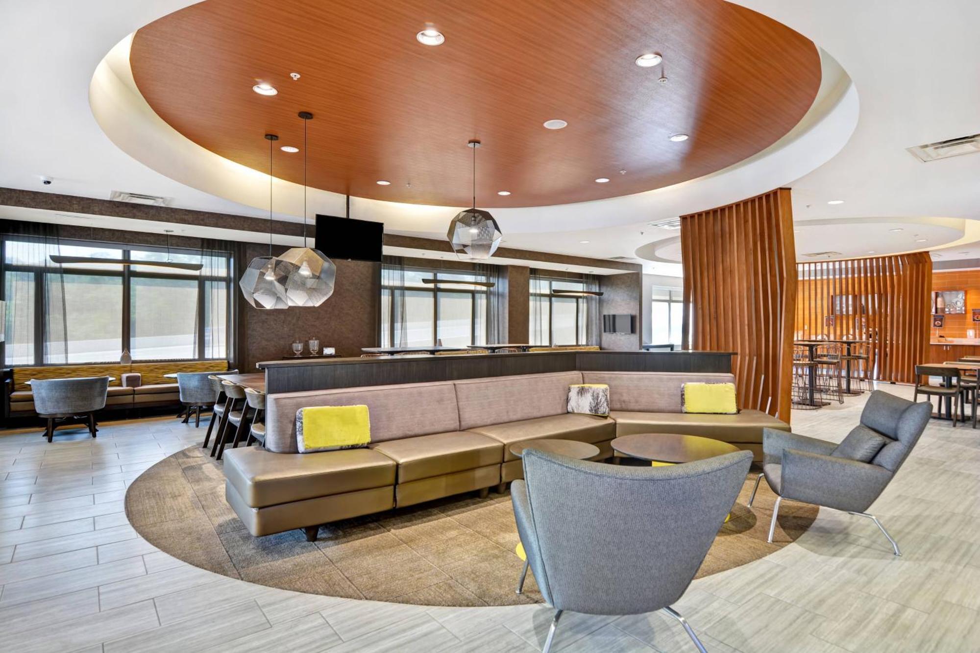 Springhill Suites By Marriott Cincinnati Midtown Bagian luar foto
