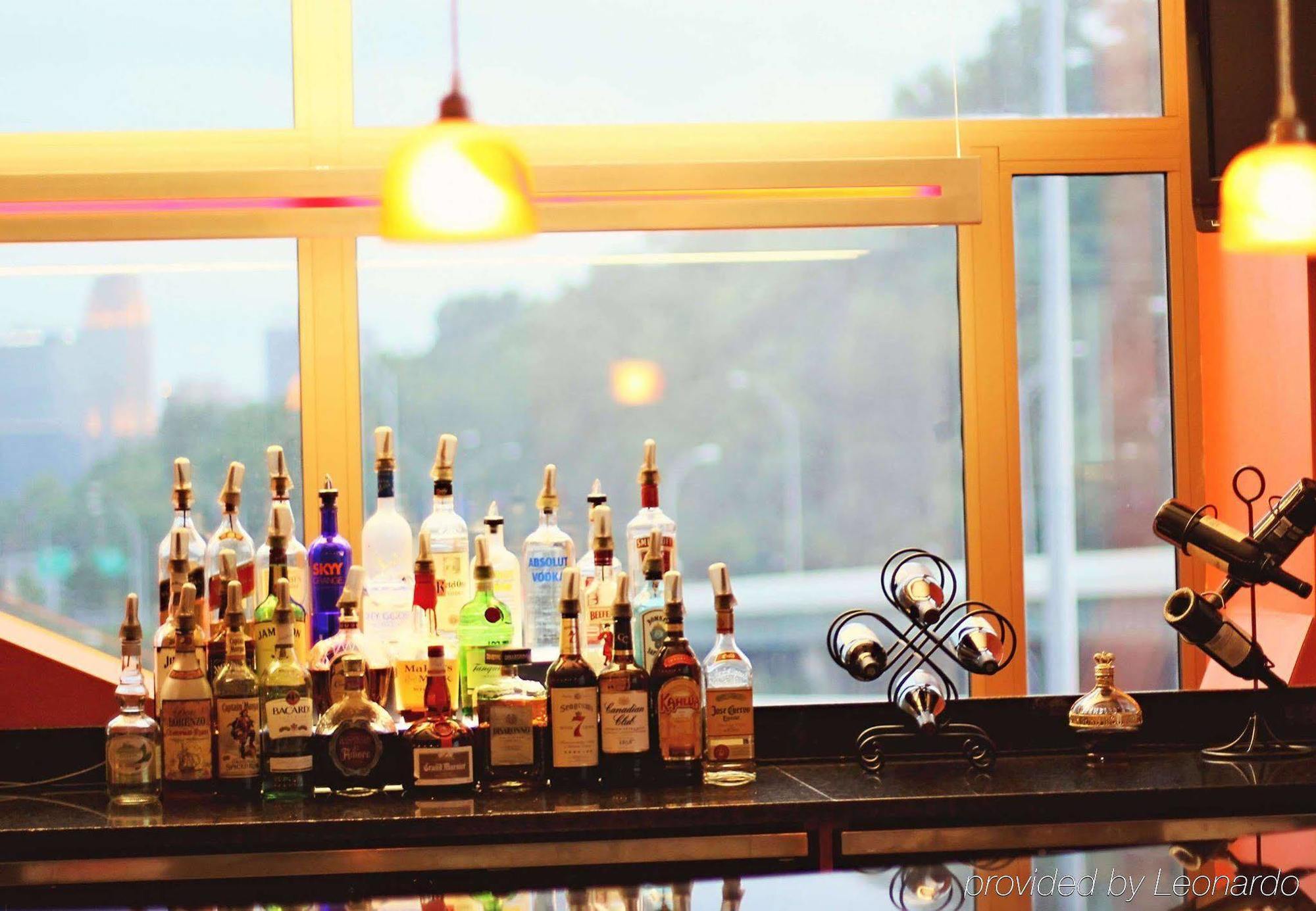 Springhill Suites By Marriott Cincinnati Midtown Bagian luar foto
