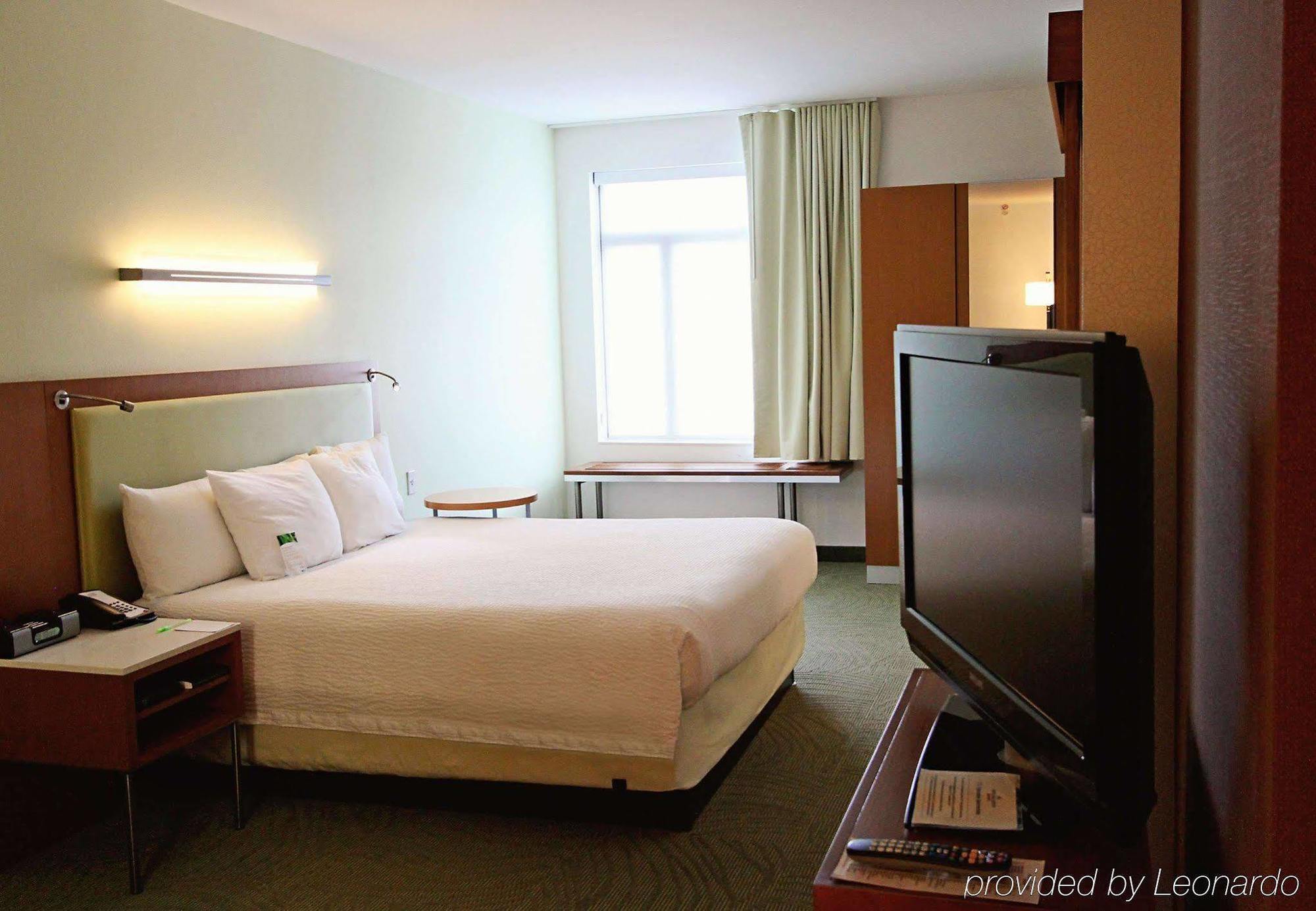 Springhill Suites By Marriott Cincinnati Midtown Bagian luar foto