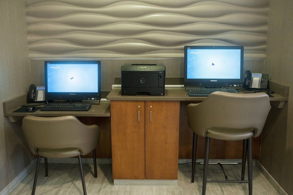 Springhill Suites By Marriott Cincinnati Midtown Bagian luar foto