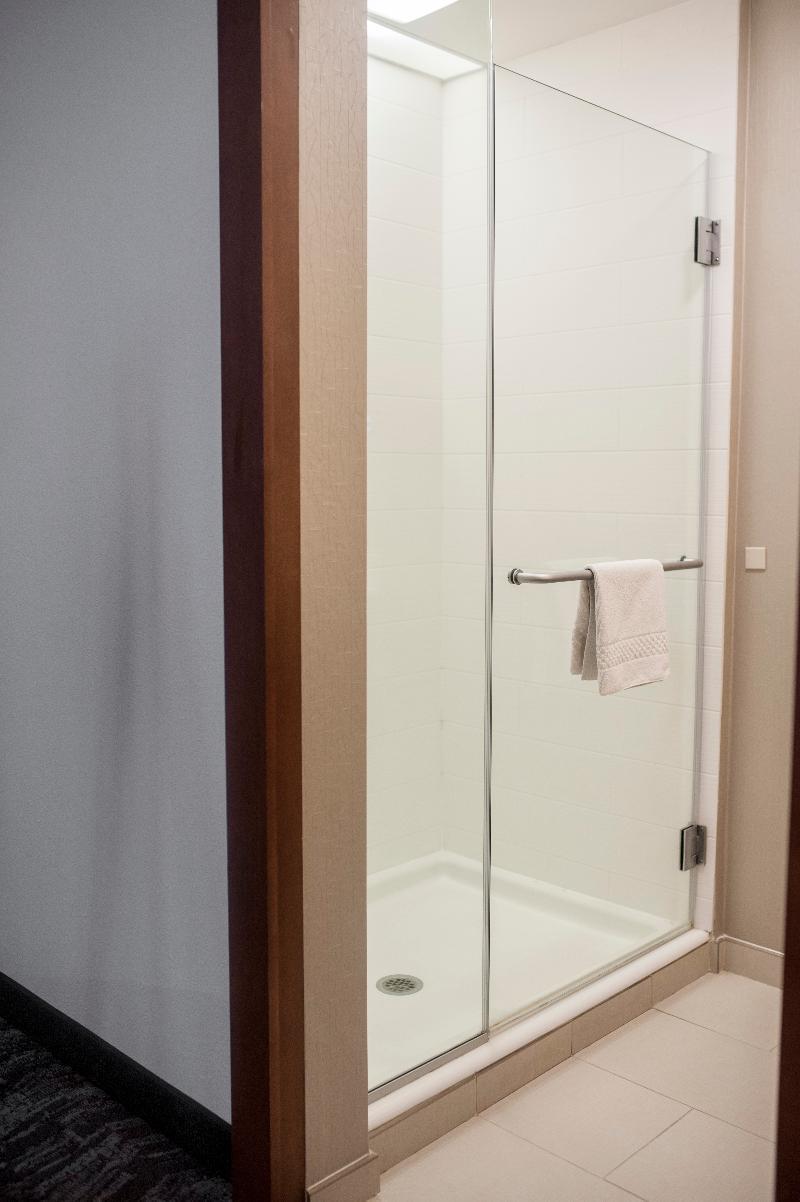 Springhill Suites By Marriott Cincinnati Midtown Bagian luar foto